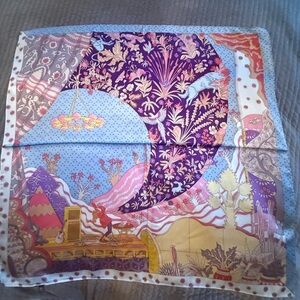 NEW Large Luxury Fashion Accessory Scarf